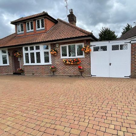 Ragged Hall Lane St Albans Exterior photo